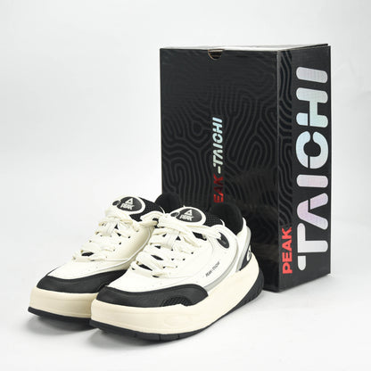 PEAK SHOES