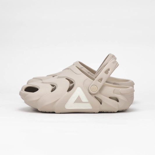 PEAK SLIPPERS SANDALS BROWN