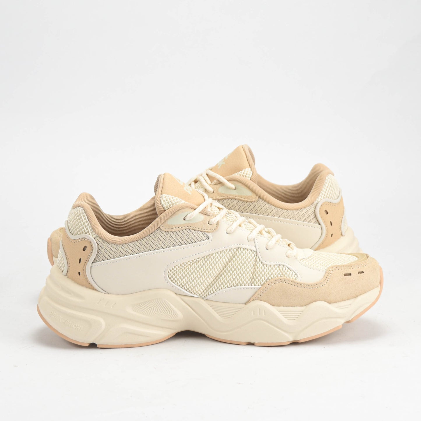 PEAK SHOES