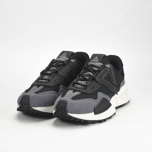 PEAK SHOES